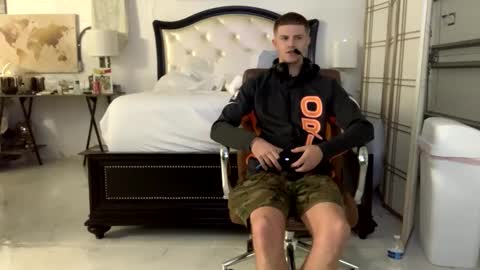 Stepbro online show from February 10, 12:39 pm