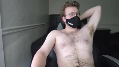 UrFavTwink online show from March 3, 10:49 pm