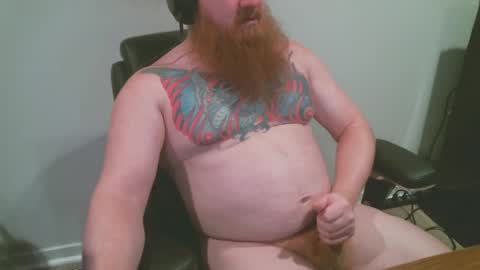 urbear1987 online show from December 31, 9:42 am