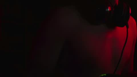 urboytoy_512 online show from June 11, 6:22 am