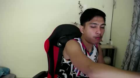 Dannie online show from November 3, 5:48 pm