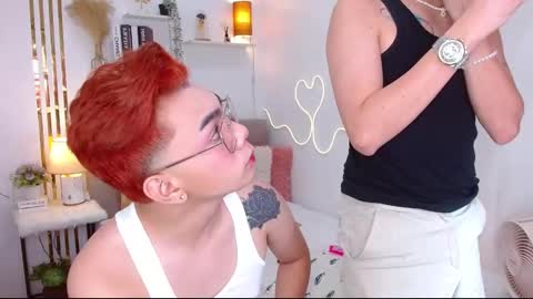 Snapshot of urdeityoflove_ chatting on September 25, 1:26 am rose and khristine online show from September 25, 1:26 am