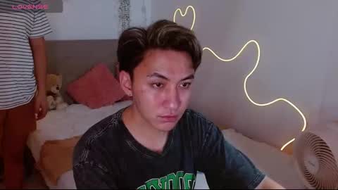 Snapshot of urdeityoflove_ chatting on September 28, 12:03 pm rose and khristine online show from September 28, 12:03 pm