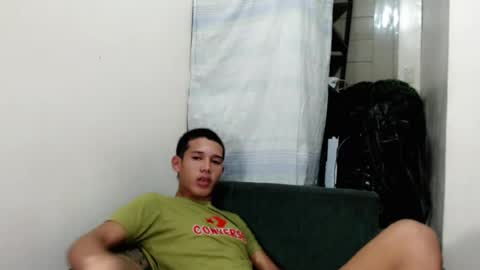 urdreamboy_clarin online show from July 10, 4:32 pm