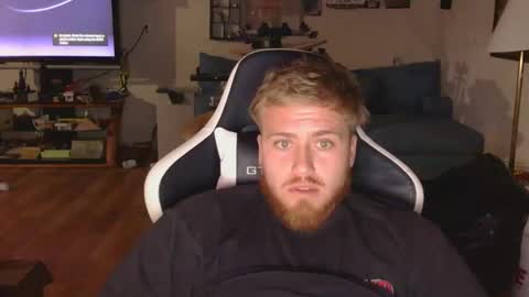 urfavkingusa online show from November 29, 7:43 am