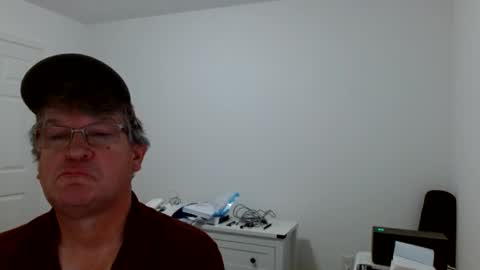 Snapshot of urfavteach50 chatting on October 31, 11:46 am Gregor online show from October 31, 11:46 am