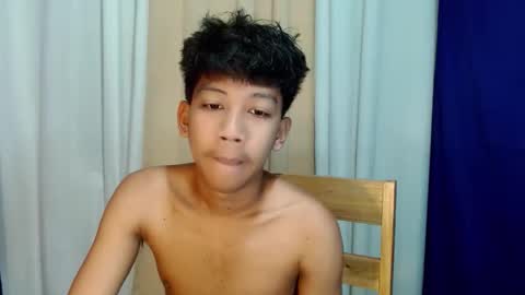 urhardfucker_joseph online show from April 18, 11:11 am