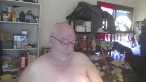 Eric online show from December 24, 3:05 pm