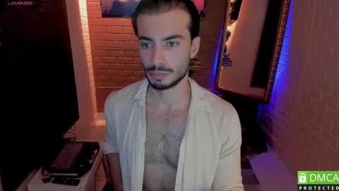 valentin_hoffman online show from March 4, 11:50 am