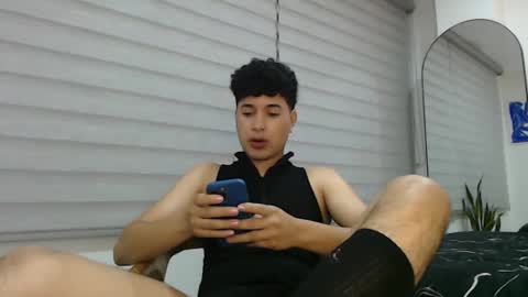 Snapshot of velascosexyboy chatting on January 14, 2:19 am velascosexyboy online show from January 14, 2:19 am