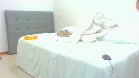 vergagolosa22 online show from September 25, 6:34 am