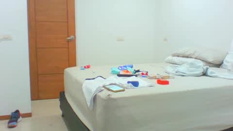 vergagolosa22 online show from December 23, 4:54 am