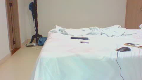 vergagolosa22 online show from March 4, 7:30 am