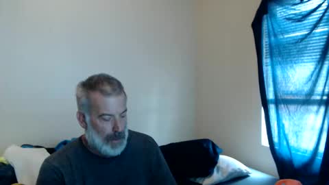 hairy man online show from June 5, 12:04 am
