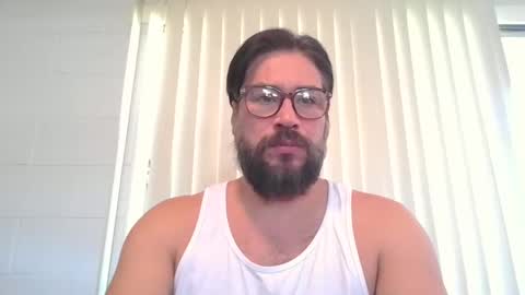 vesturelove online show from September 8, 5:56 pm