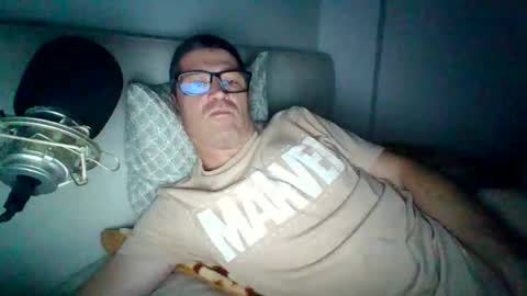 vibratorul89 online show from November 17, 9:29 pm