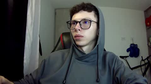 Vicent Brais online show from December 7, 2:09 am