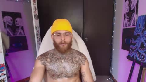 vickingcock7 online show from March 18, 3:15 pm