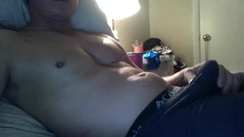 Snapshot of victoria_and_drew chatting on October 29, 3:15 pm Victoria and Drew online show from October 29, 3:15 pm