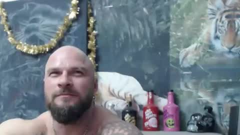 viking online show from April 8, 6:38 pm