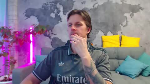 vikingchrisss online show from March 15, 10:23 am