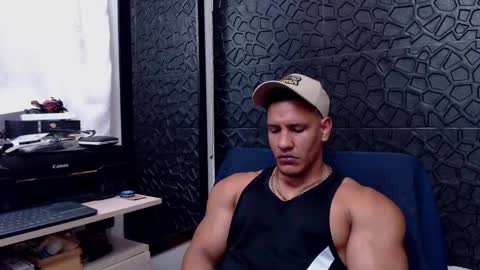 Viktor Herrera online show from February 27, 5:15 pm