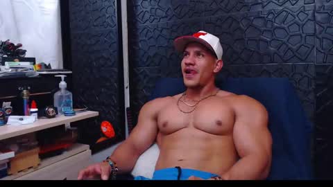 Viktor Herrera online show from January 4, 2:14 pm