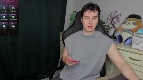 Vincent Strong online show from January 18, 8:16 am