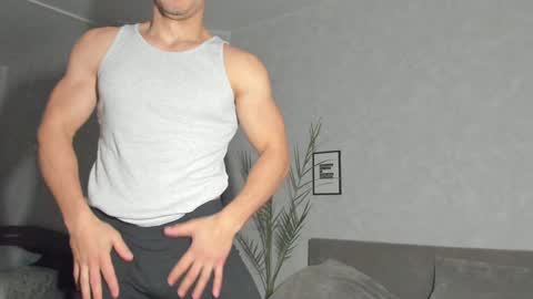 Vincent.  uncut 18cm online show from December 5, 12:44 pm