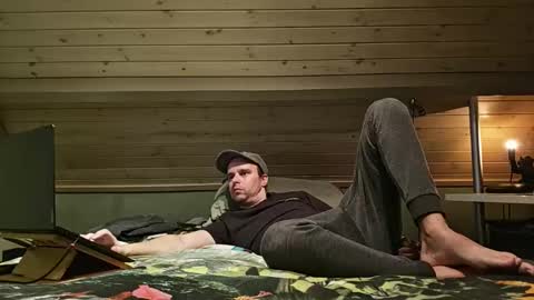 Vincent online show from April 4, 12:02 pm