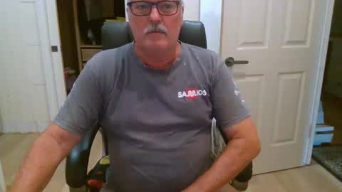 viper654321 online show from February 27, 7:42 am