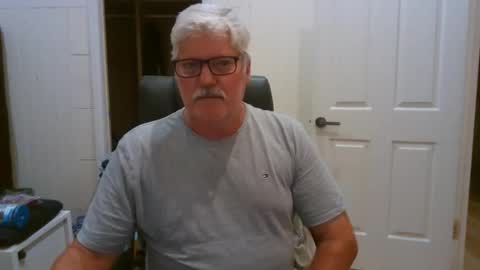 viper654321 online show from October 31, 8:40 am