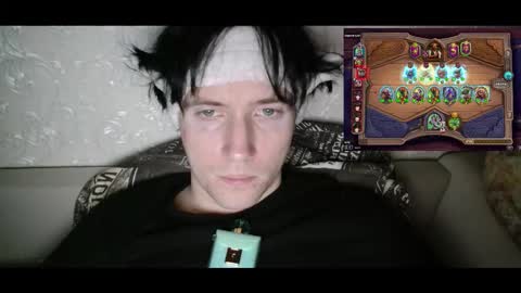 vitiligoboyy online show from December 1, 2:03 am