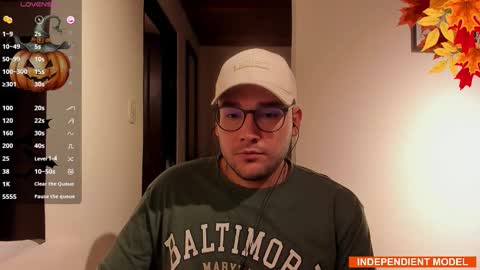 Vito Ferrer online show from October 9, 1:32 am