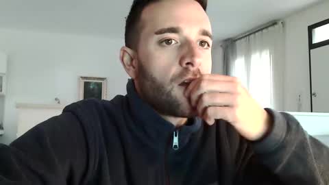 vittorio20cm online show from December 8, 12:30 pm