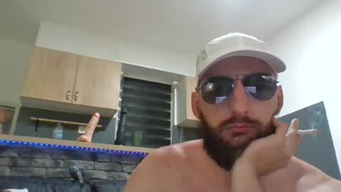 vladika021 online show from June 13, 12:41 am