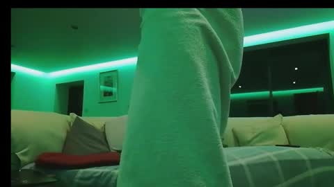 Snapshot of voyeur1391365 chatting on October 5, 6:56 pm voyeur1391365 online show from October 5, 6:56 pm