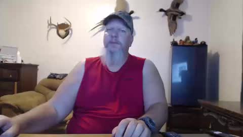 Snapshot of walkingbird chatting on October 10, 10:12 pm walkingbird online show from October 10, 10:12 pm