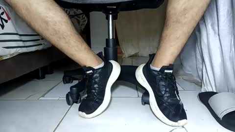 WaltherFeet  online show from April 25, 3:09 pm
