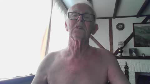 wanderer1090 online show from May 15, 11:51 am