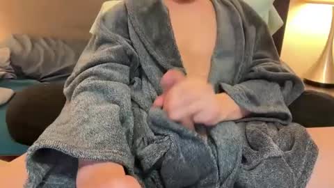 Snapshot of wantingtoplay97 chatting on March 6, 8:30 am wantingtoplay97 online show from March 6, 8:30 am