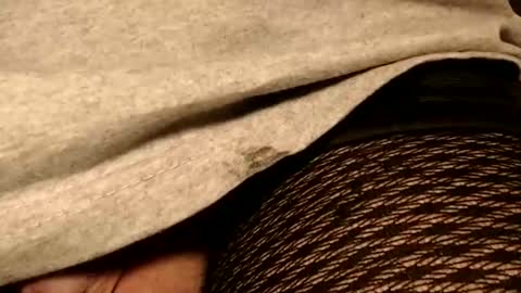 wants online show from November 16, 12:40 pm