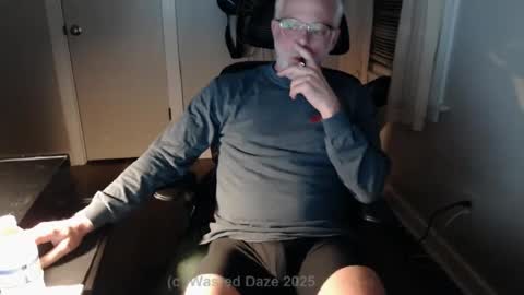 wasted_daze_ online show from March 11, 1:16 am