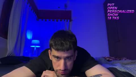 wearetwo online show from October 22, 5:00 am