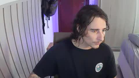 wave_boyy online show from April 15, 12:05 pm