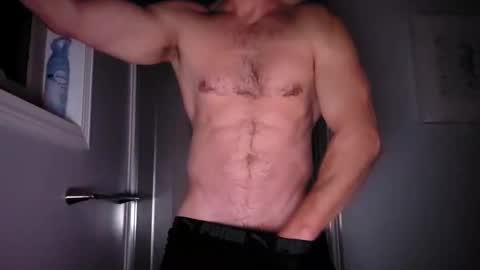 waynekent80 online show from February 1, 9:08 am