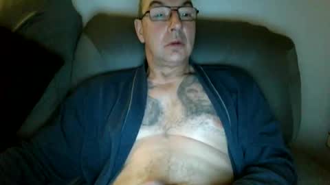 wechatistrokeurub online show from November 5, 6:04 am