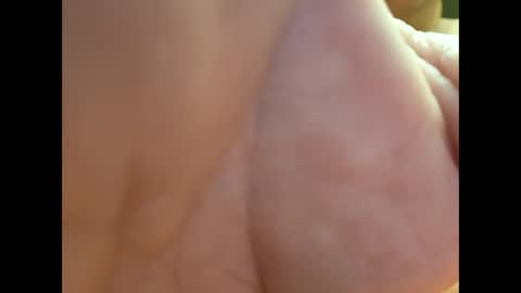 Snapshot of welderod chatting on October 20, 4:55 pm welderod online show from October 20, 4:55 pm