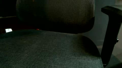 wellandwelland online show from October 15, 1:30 pm