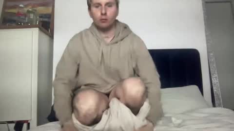 Snapshot of whatyouwantyouknowigotit chatting on January 24, 2:07 am whatyouwantyouknowigotit online show from January 24, 2:07 am